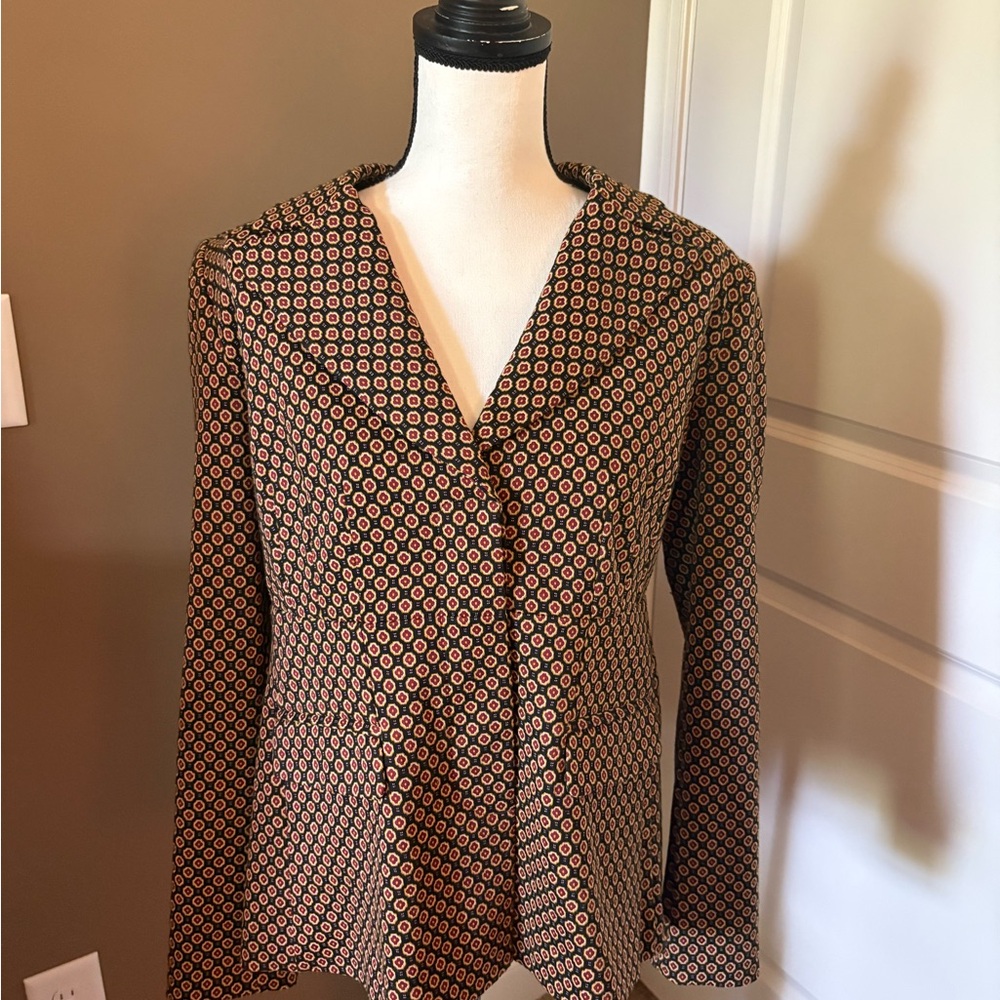 Dandy Blazer CAbi Black, Gold, and Maroon Patterned Blazer